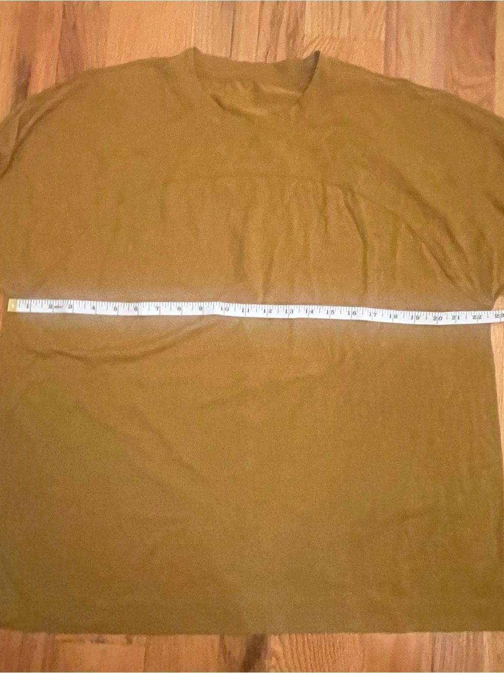 lululemon athletica Men's Mustard Short Sleeve Tee